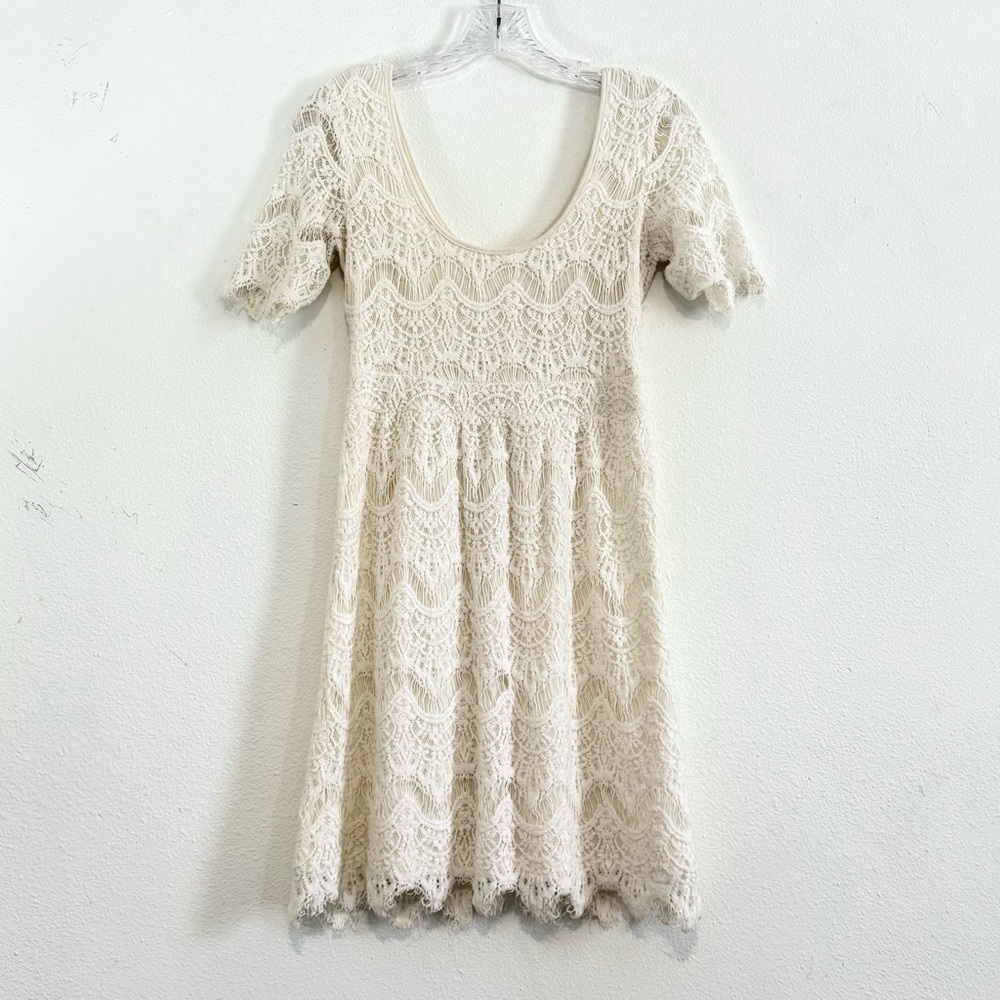 URBAN OUTFITTERS | “Pins & Needles” Ivory White Crochet Lace Mini Dress - SIZE S